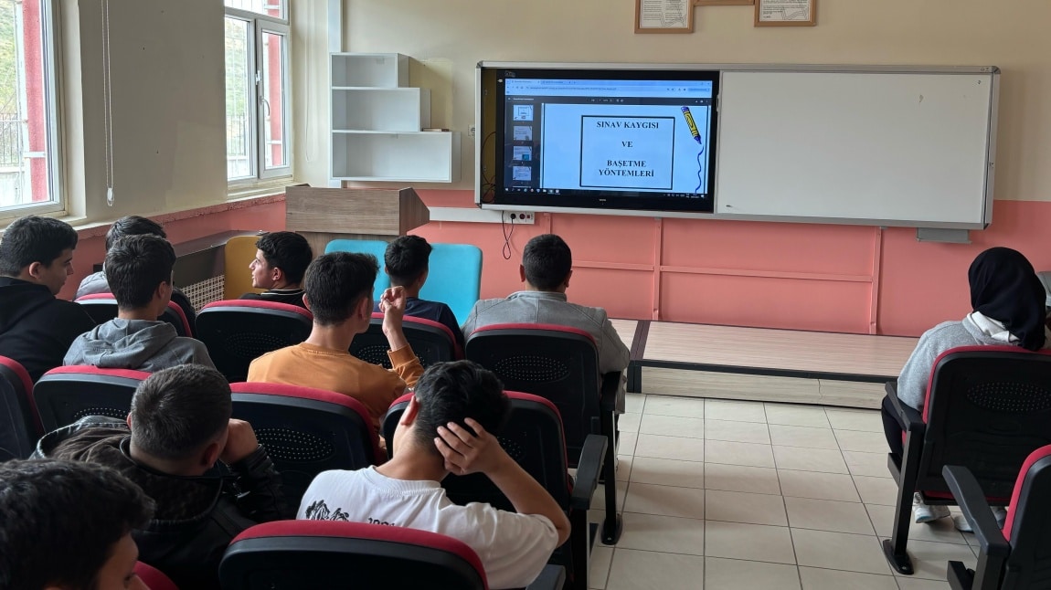 Sınav Kaygısı ve Dikkat ve Odaklanma Seminerleri